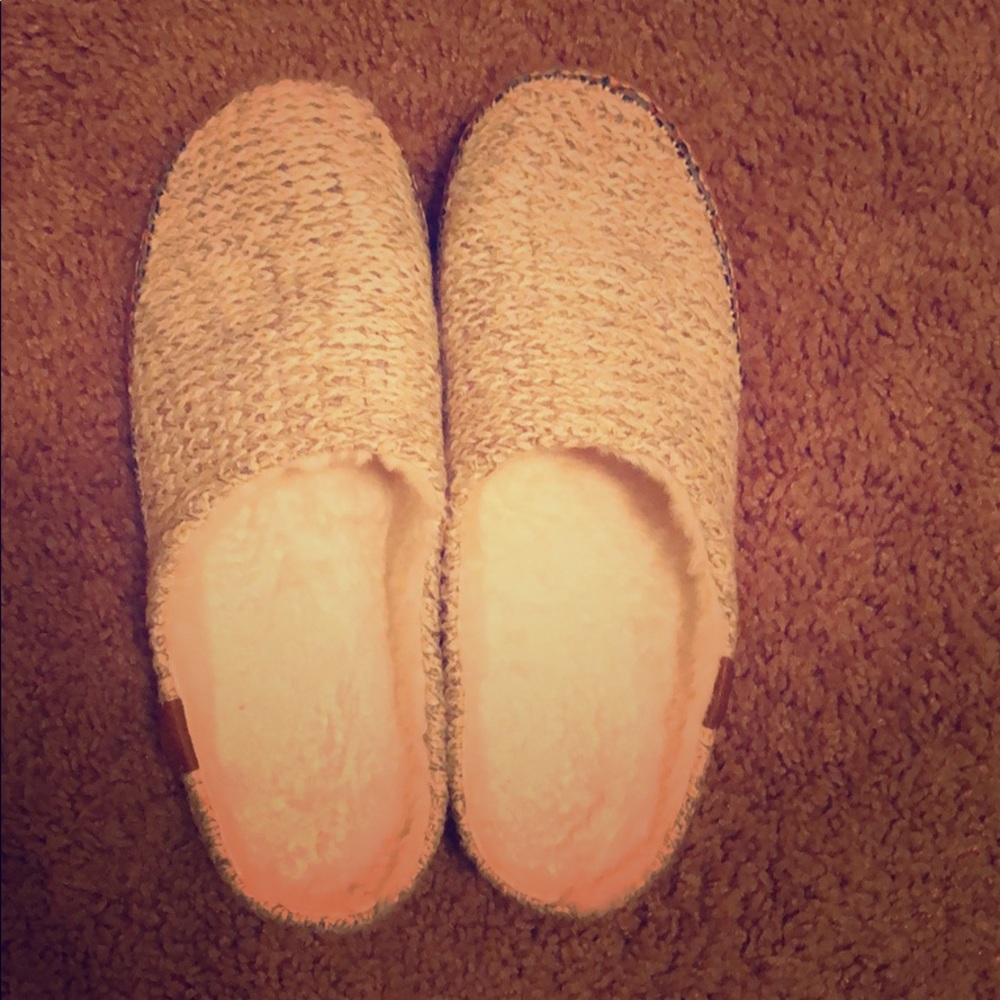 Toms Slippers